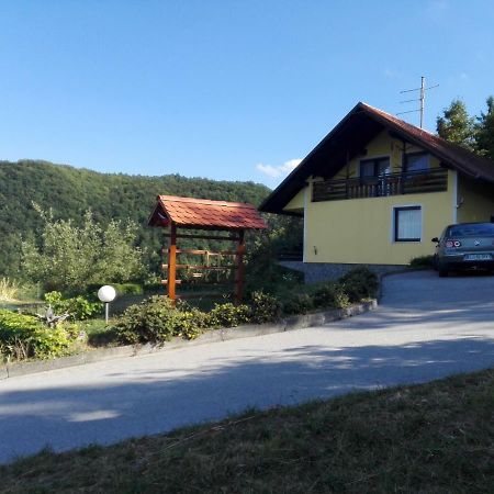 Getaway "At The Three Lights" Villa Sevnica Ngoại thất bức ảnh